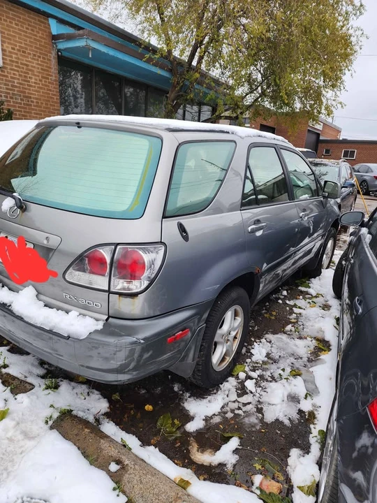 2002 Lexus RX 1st Gen - Image 3 of 10