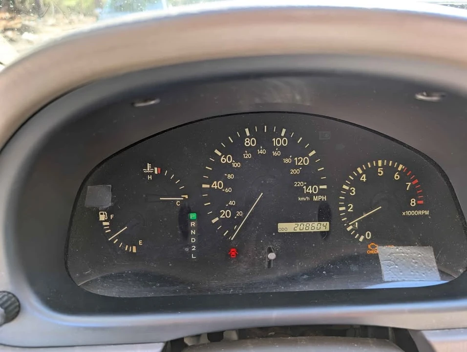 2002 Lexus RX 1st Gen - Image 5 of 10
