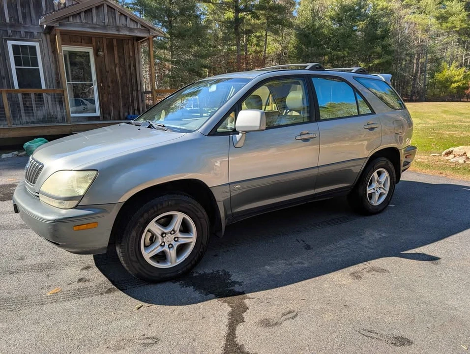 2002 Lexus RX 1st Gen - Image 4 of 10