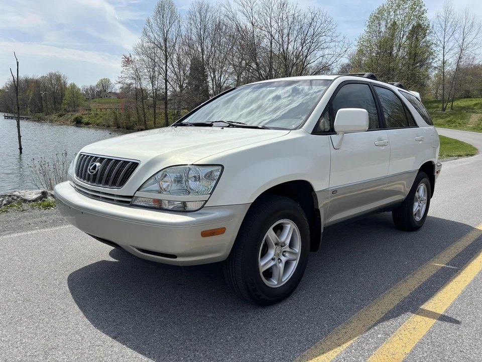 2002 Lexus RX 1st Gen - Image 14 of 31