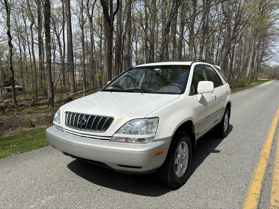 2002 Lexus RX 1st Gen - Image 7 of 31