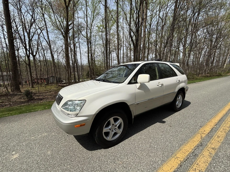 2002 Lexus RX 1st Gen - Image 20 of 31