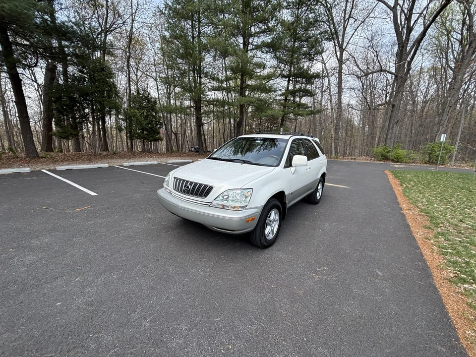 2002 Lexus RX 1st Gen - Image 6 of 31