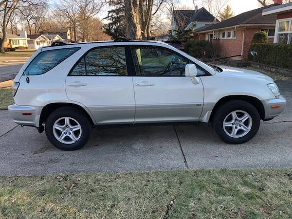 2002 Lexus RX 1st Gen - Image 5 of 11