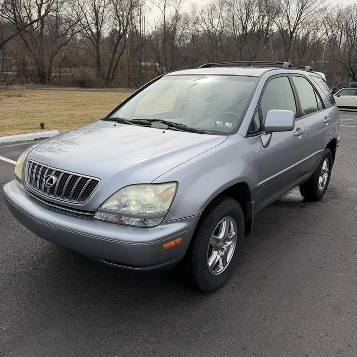 2002 Lexus RX 1st Gen - Image 9 of 12