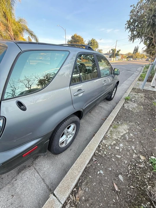 2002 Lexus RX 1st Gen - Image 7 of 20