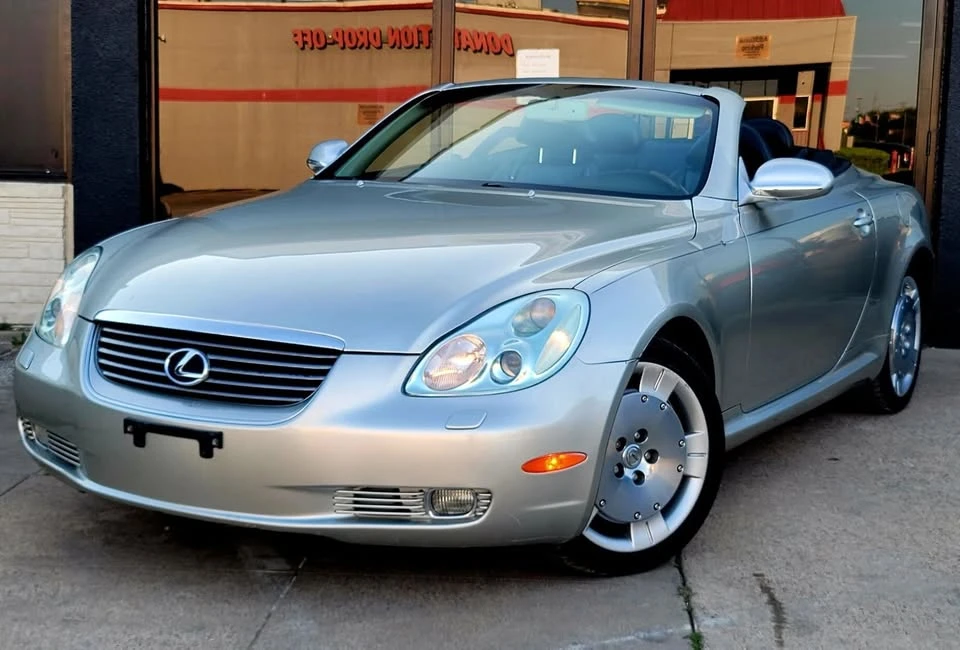 2002 Lexus SC430 - Image 2 of 20