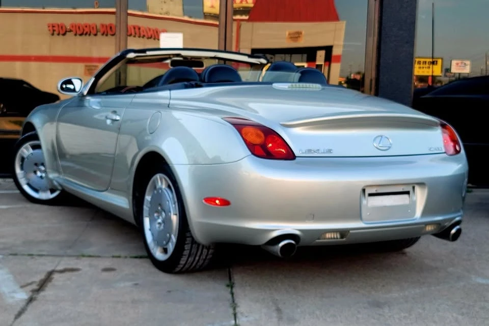 2002 Lexus SC430 - Image 3 of 20