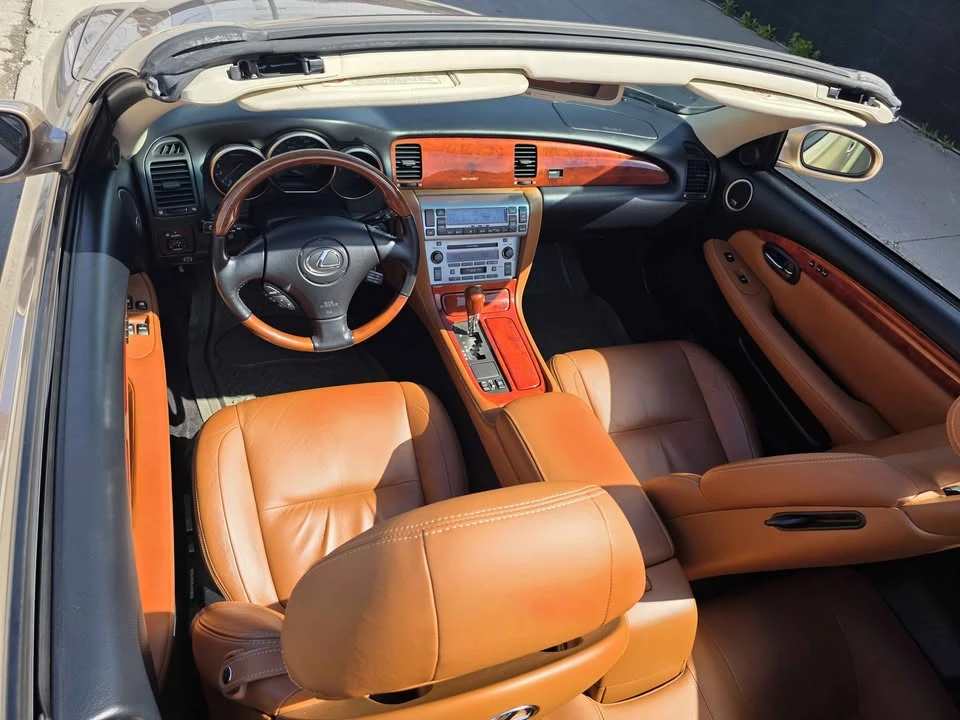 2002 Lexus SC430 - Image 12 of 14
