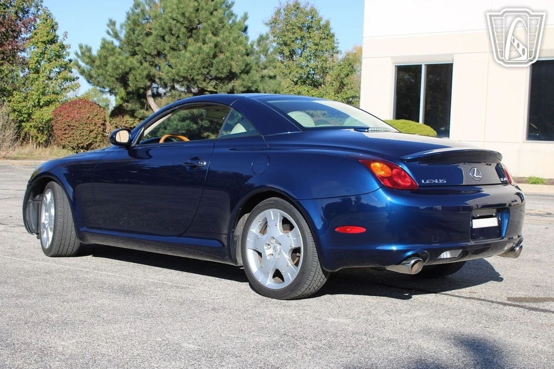 2002 Lexus SC430 - Image 11 of 12