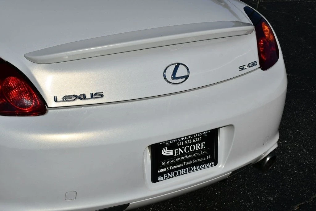 2002 Lexus SC430 - Image 10 of 12