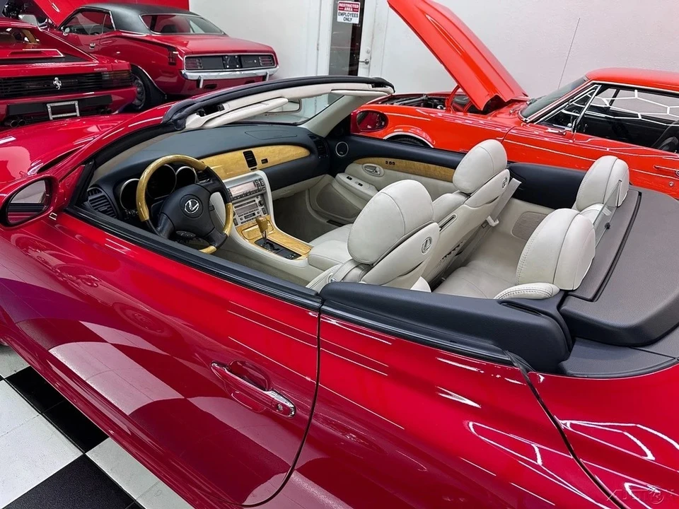 2002 Lexus SC430 - Image 13 of 21