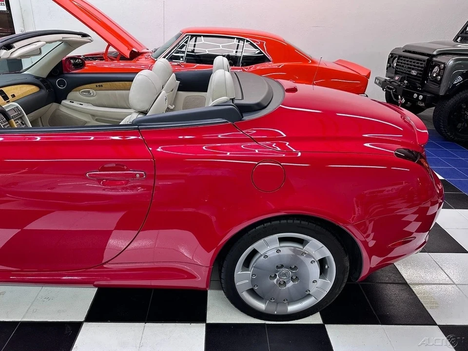 2002 Lexus SC430 - Image 12 of 21