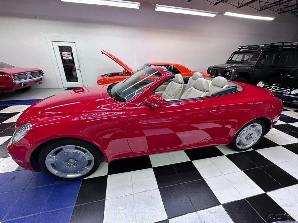 2002 Lexus SC430 - Image 11 of 21