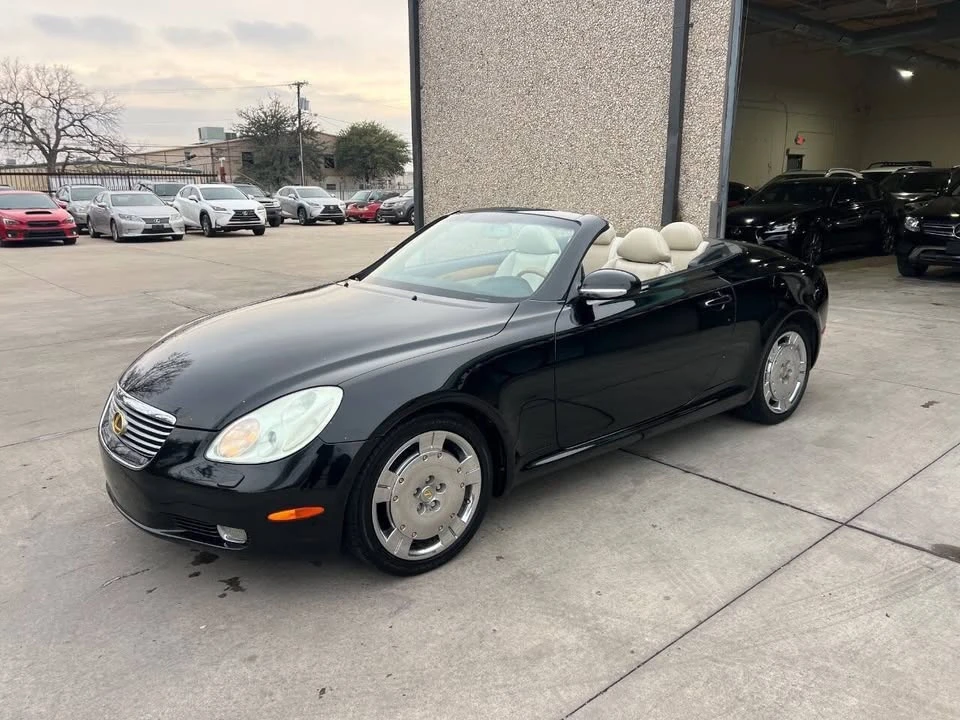 2002 Lexus SC430 - Image 10 of 18
