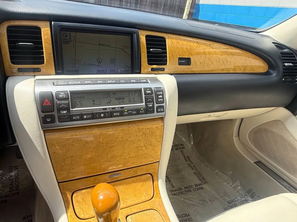 2002 Lexus SC430 - Image 15 of 20