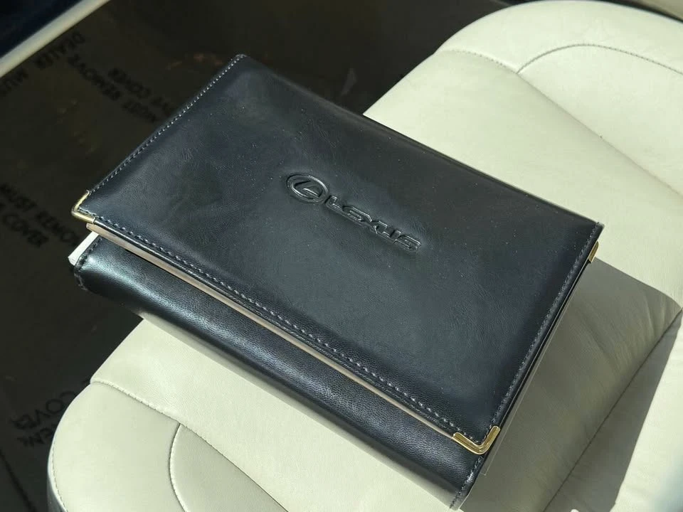 2002 Lexus SC430 - Image 19 of 20
