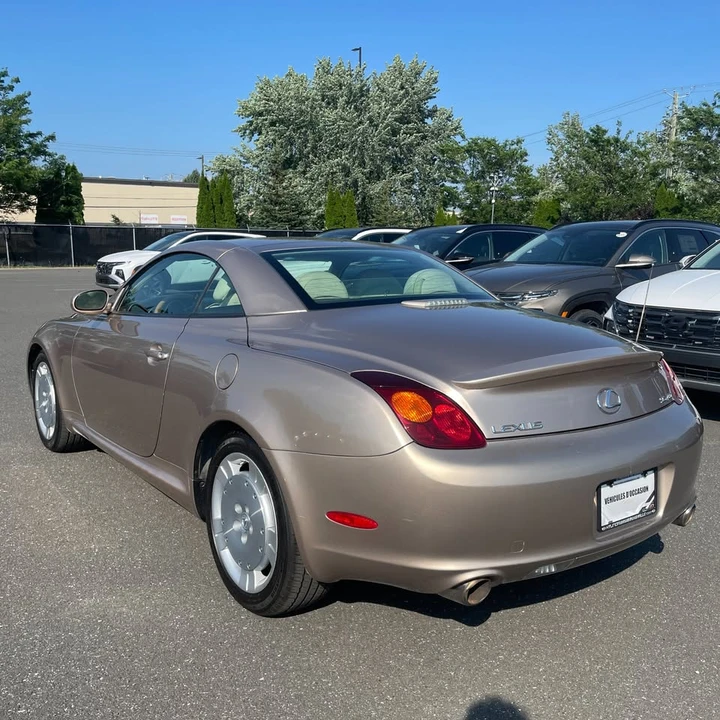 2002 Lexus SC430 - Image 3 of 9