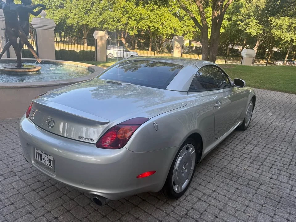 2002 Lexus SC430 - Image 4 of 20
