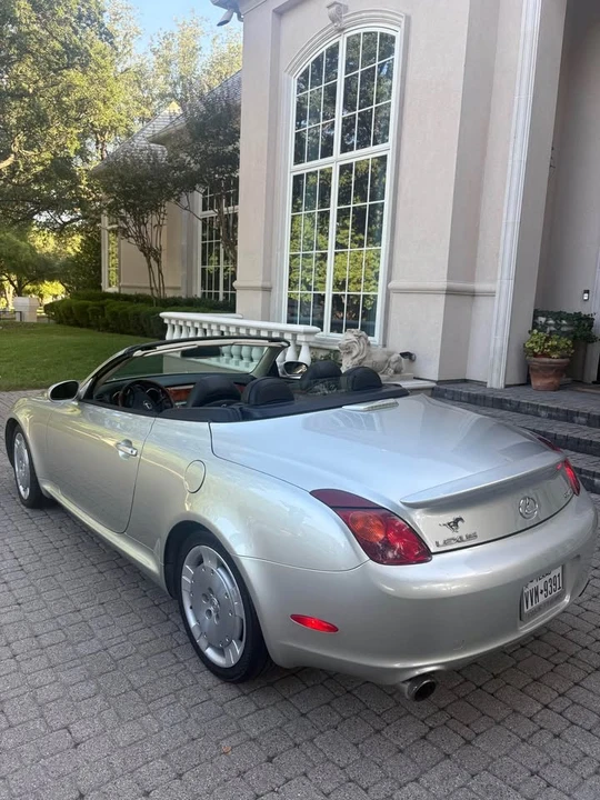 2002 Lexus SC430 - Image 10 of 20