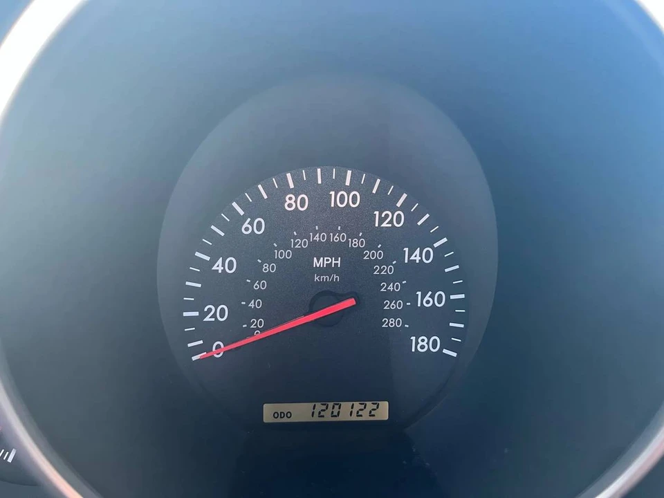 2002 Lexus SC430 - Image 16 of 24