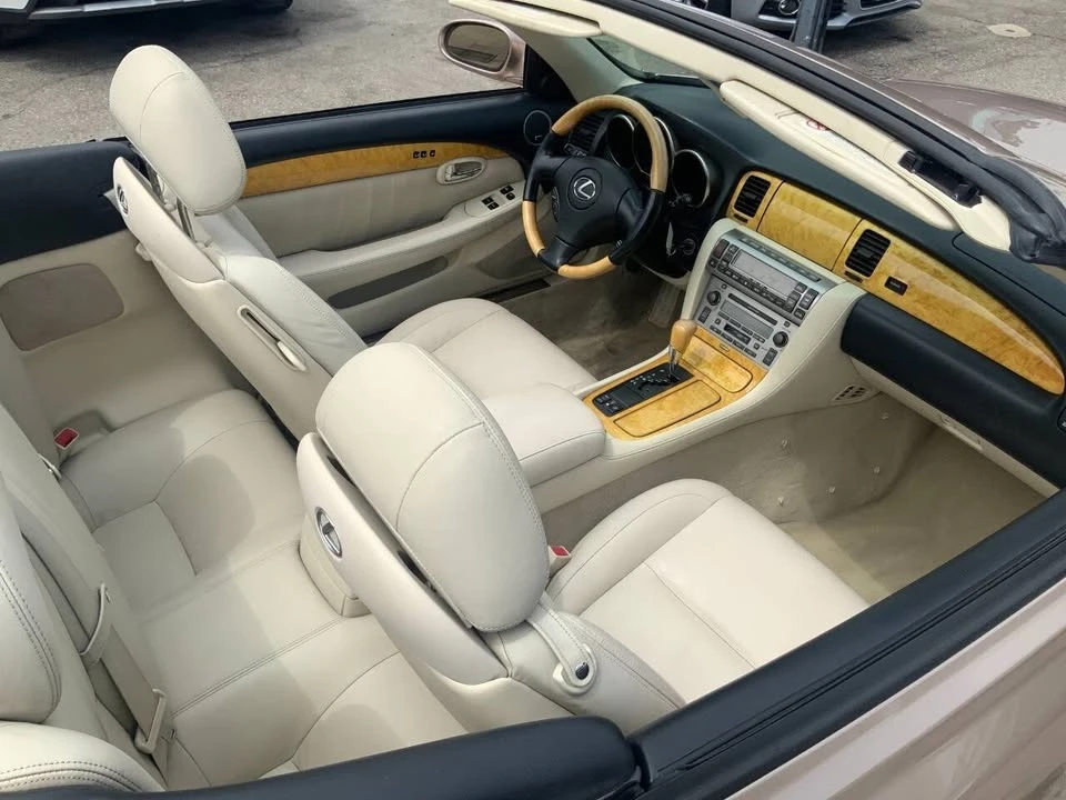 2002 Lexus SC430 - Image 19 of 20