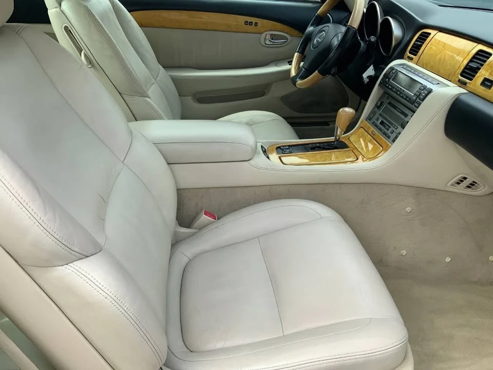2002 Lexus SC430 - Image 13 of 20
