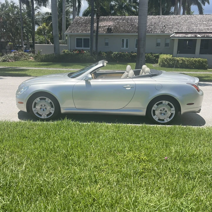 2002 Lexus SC430 - Image 11 of 12