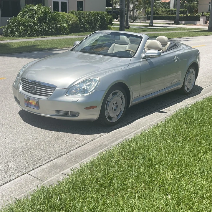 2002 Lexus SC430 - Image 9 of 12