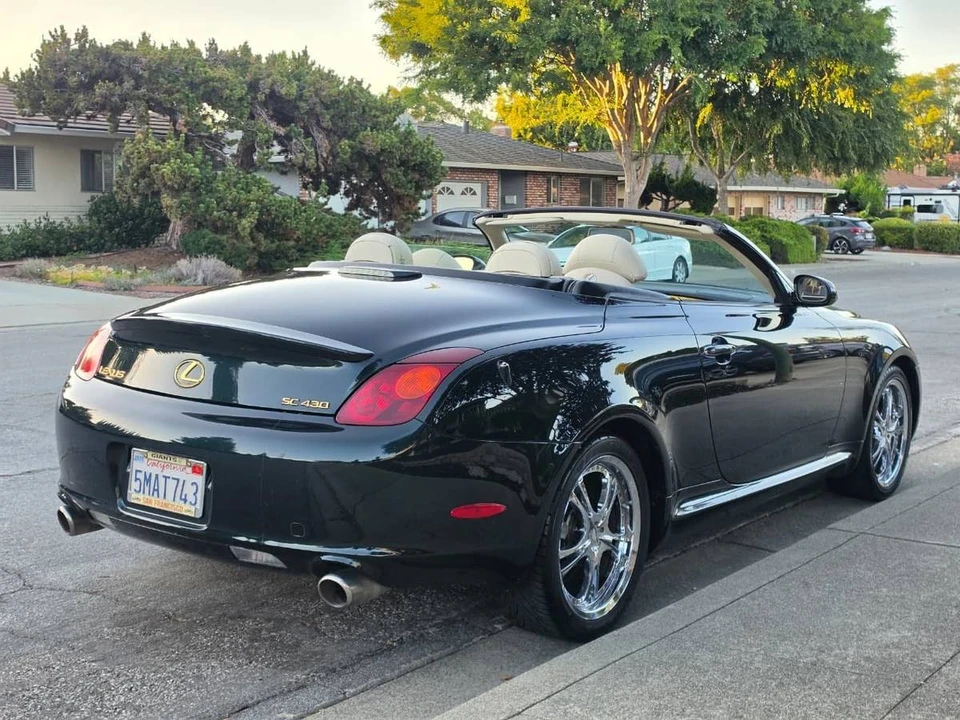 2002 Lexus SC430 - Image 8 of 12