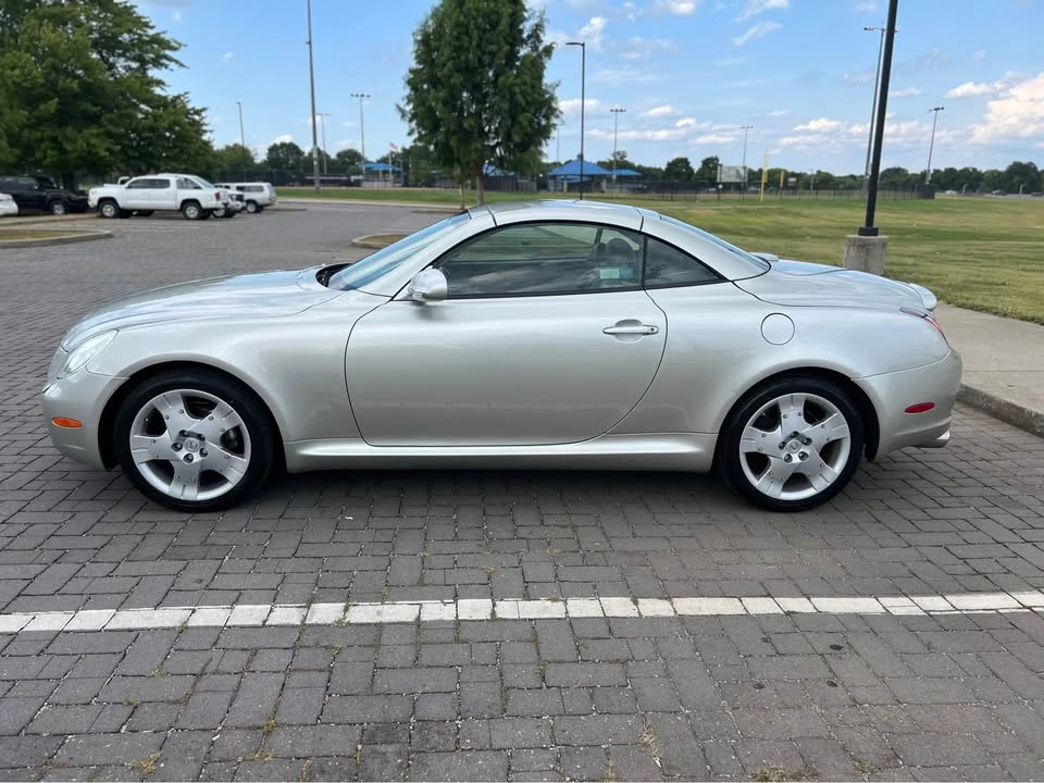 2002 Lexus SC430 - Image 2 of 19