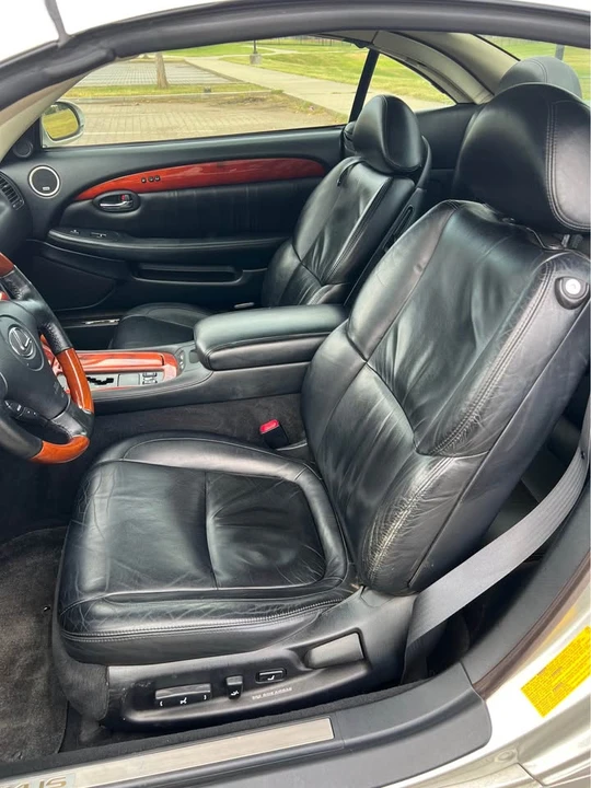 2002 Lexus SC430 - Image 9 of 19