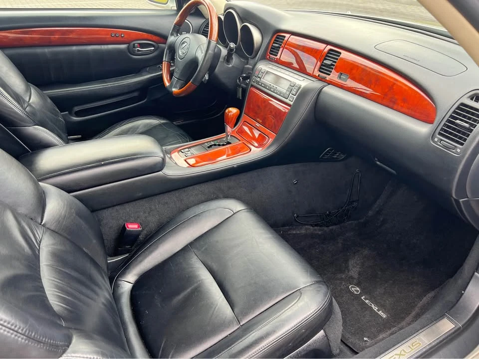 2002 Lexus SC430 - Image 13 of 19