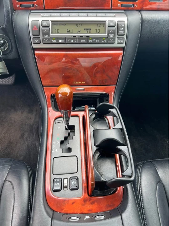 2002 Lexus SC430 - Image 15 of 19