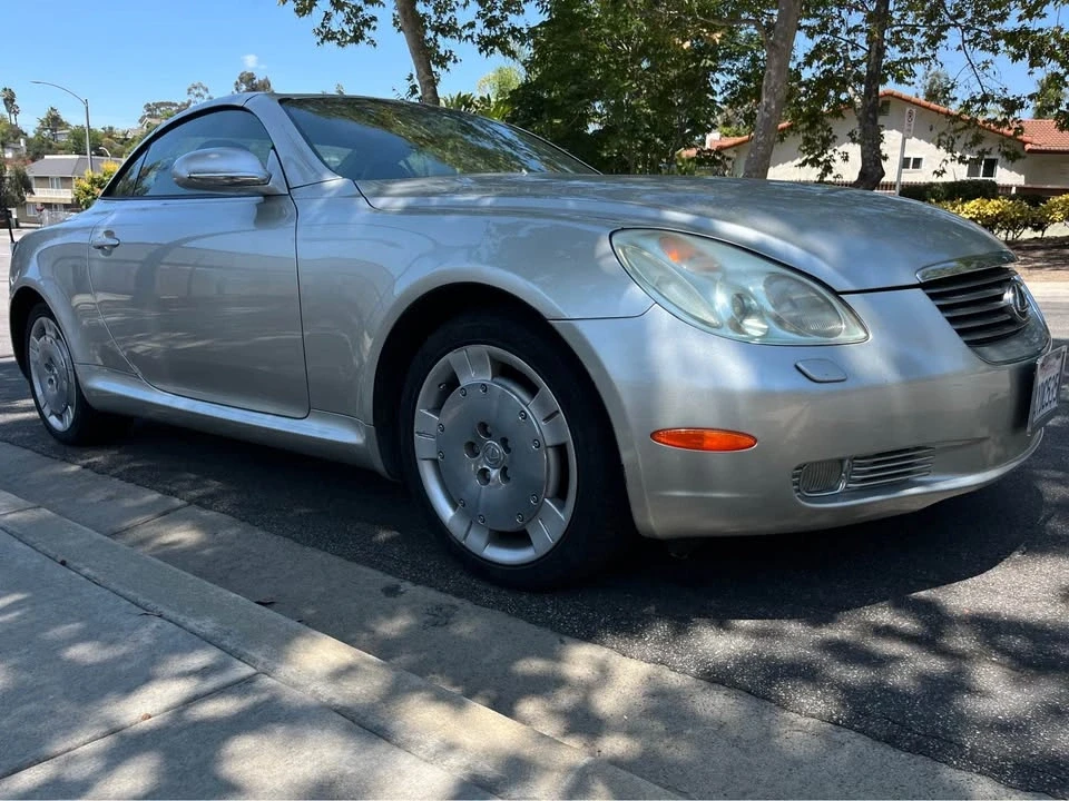 2002 Lexus SC430 - Image 2 of 9