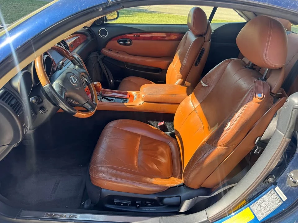 2002 Lexus SC430 - Image 8 of 12