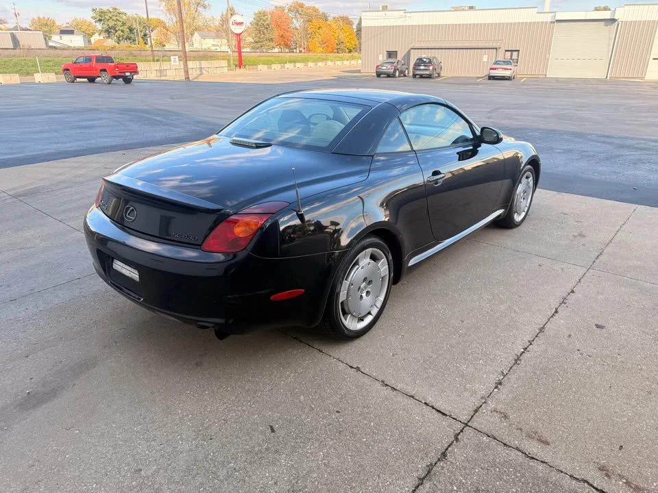 2002 Lexus SC430 - Image 6 of 10