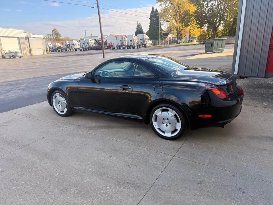 2002 Lexus SC430 - Image 3 of 10