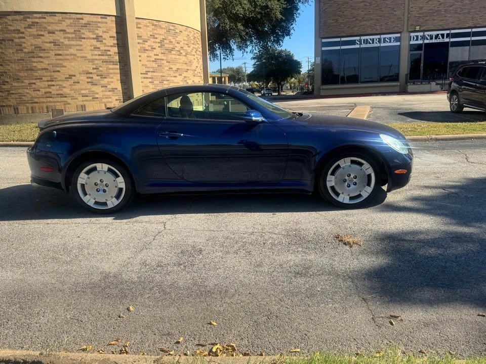 2002 Lexus SC430 - Image 3 of 12