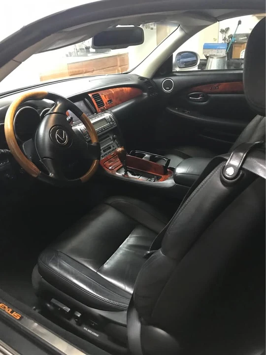 2002 Lexus SC430 - Image 5 of 7