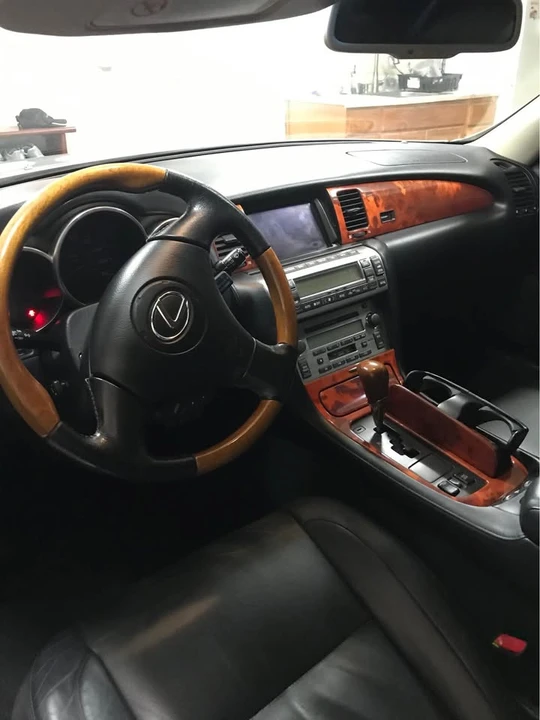 2002 Lexus SC430 - Image 4 of 7
