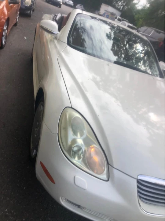 2002 Lexus SC430 - Image 2 of 17