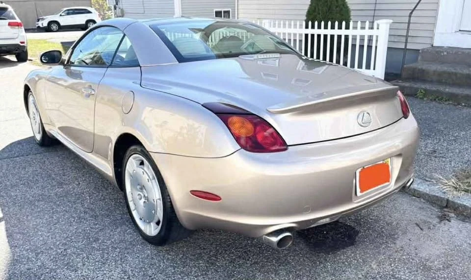 2002 Lexus SC430 - Image 6 of 10