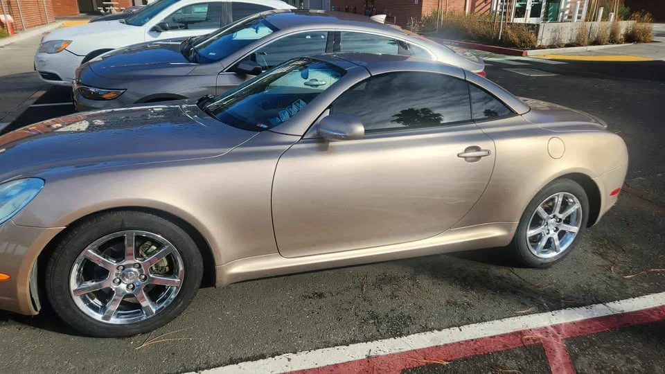 2002 Lexus SC430 - Image 2 of 12