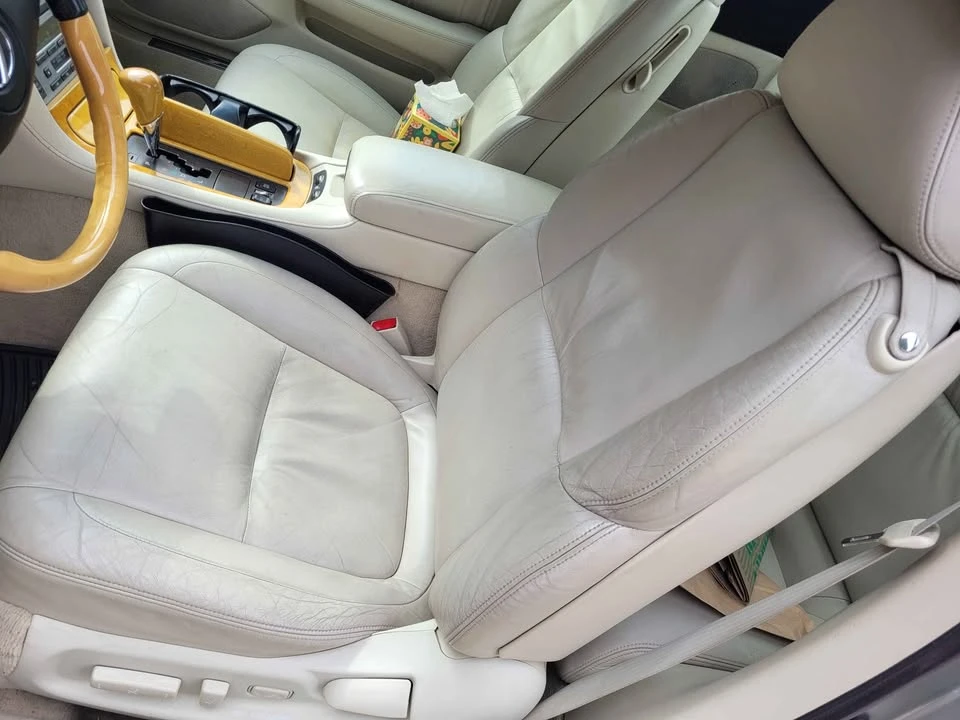 2002 Lexus SC430 - Image 5 of 8