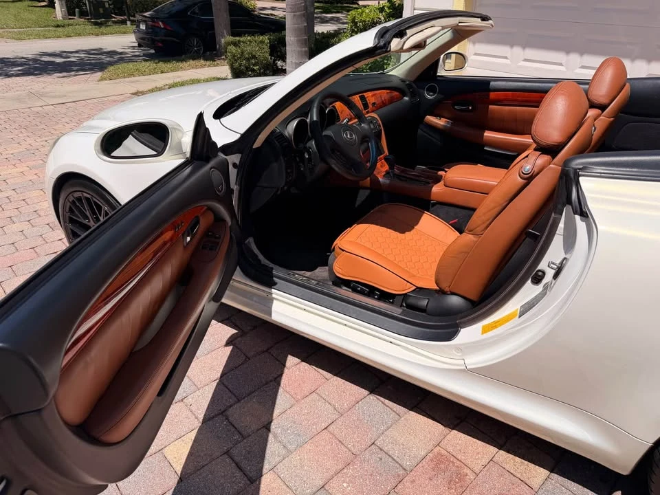 2002 Lexus SC430 - Image 12 of 15