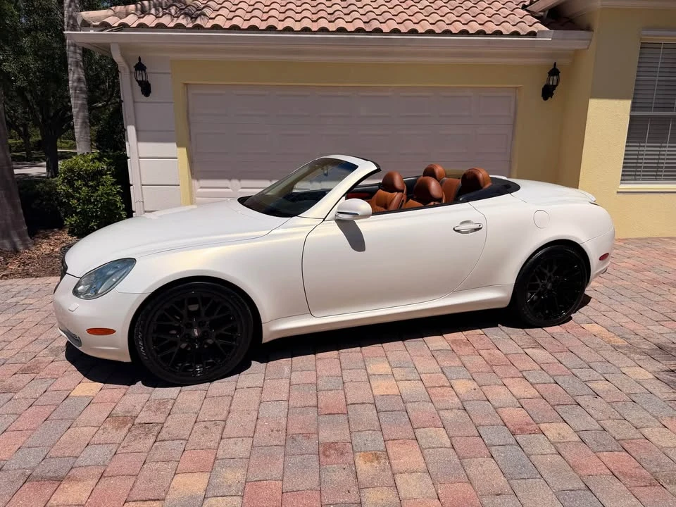 2002 Lexus SC430 - Image 4 of 15
