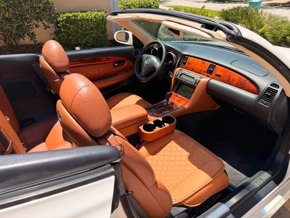 2002 Lexus SC430 - Image 9 of 15
