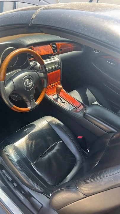 2002 Lexus SC430 - Image 4 of 6