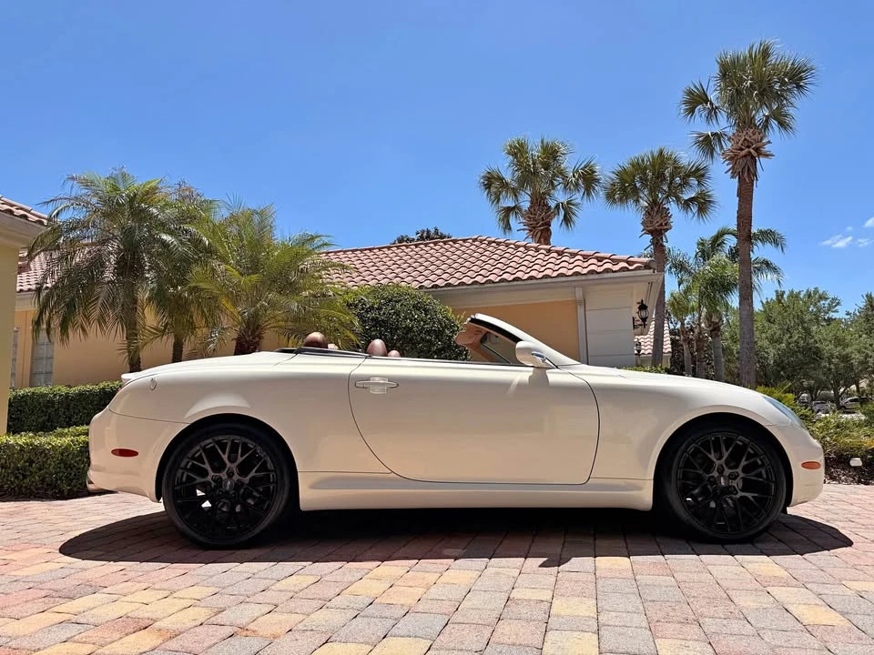 2002 Lexus SC430 - Image 2 of 15